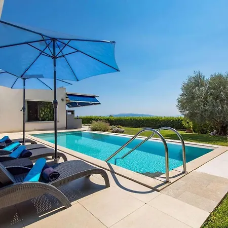 Charming Jelka *